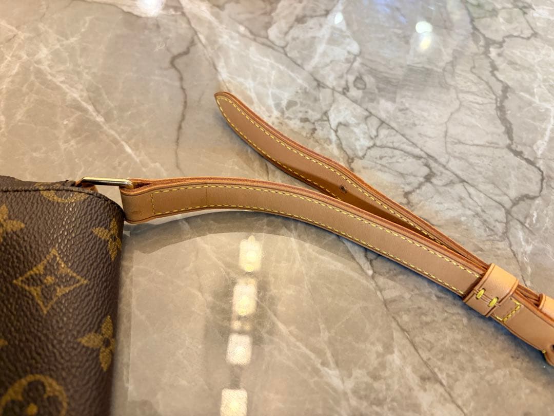 美品Louis Vuitton モノグラム ショルダーバッグ