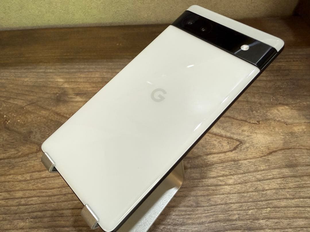 Google Pixel 6a 本体色チョーク au購入品