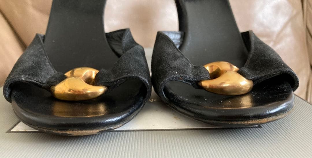 すーさん GUCCI サンダル グッチ パンプス ヒール 黒 ブラック