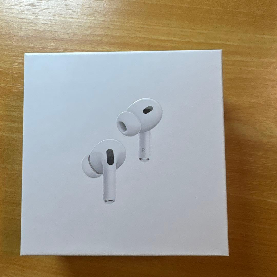 AirPods Pro 2本体 ホワイト　ケース付き
