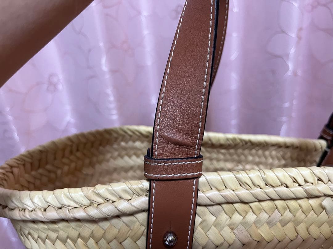 ロエベ　LOEWE カゴバック　ミディアム　美品　保存袋＆ショッパーあり