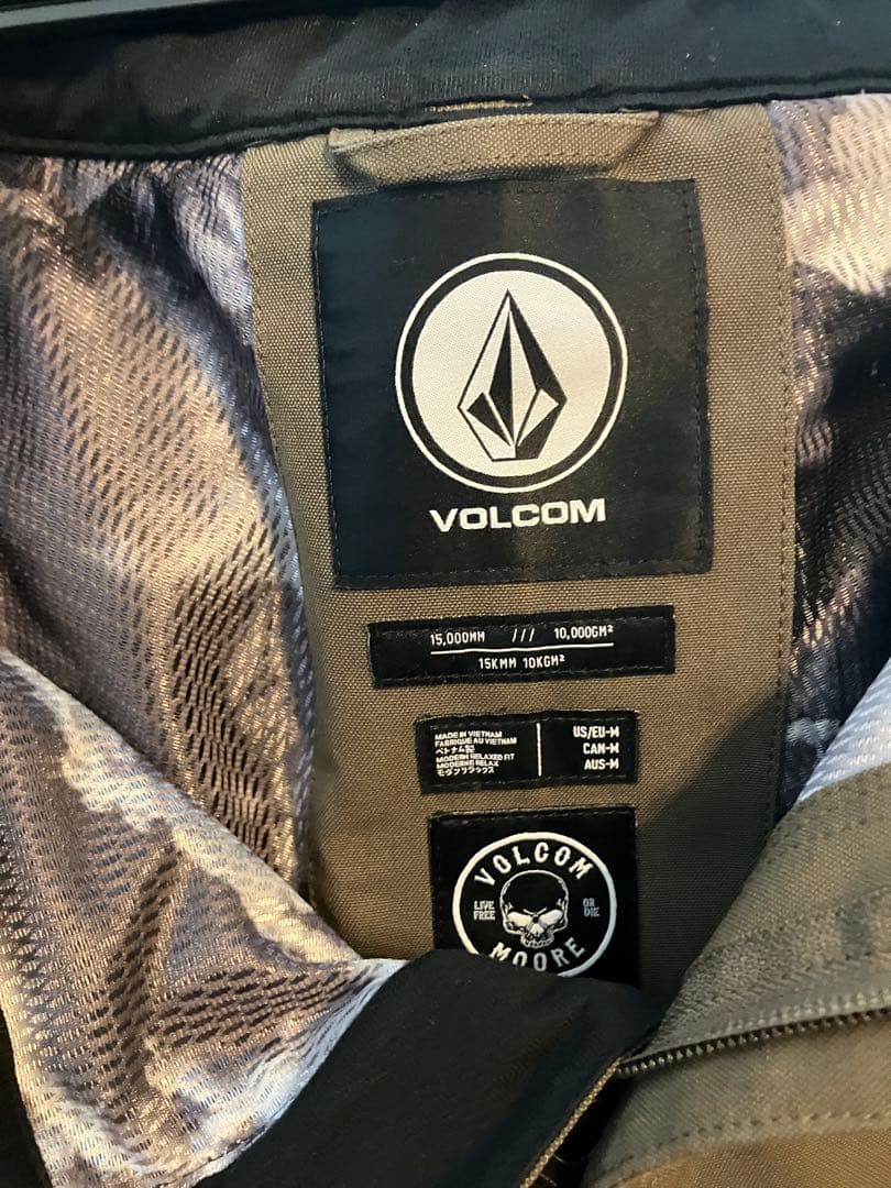 ア*ベ様 686 スノーボードウェア上 VOLCOMウェア下