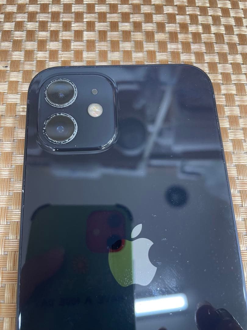 iPhone 12 64 GBブラックSIMフリー【6276】