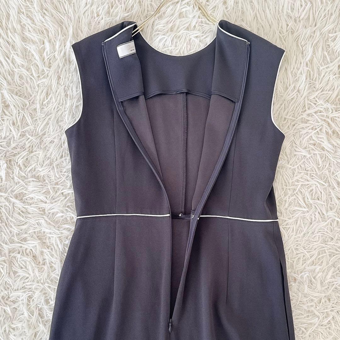 美品 BEIGE, ベイジ✨CINDY クルーネックドレス チャコールグレー 2