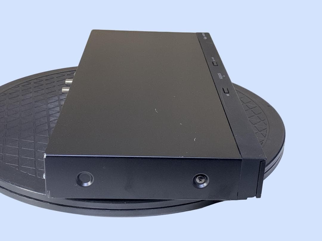 M9710 SHARP　AQUOS ブルーレイレコーダー2B-C10DW1