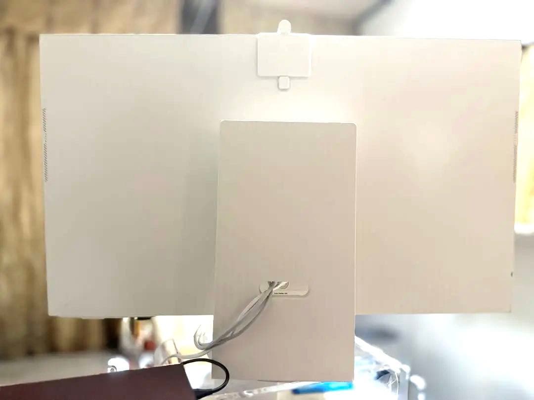 ディスプレイ・モニター本体 SAMSUNG smart monitor M8