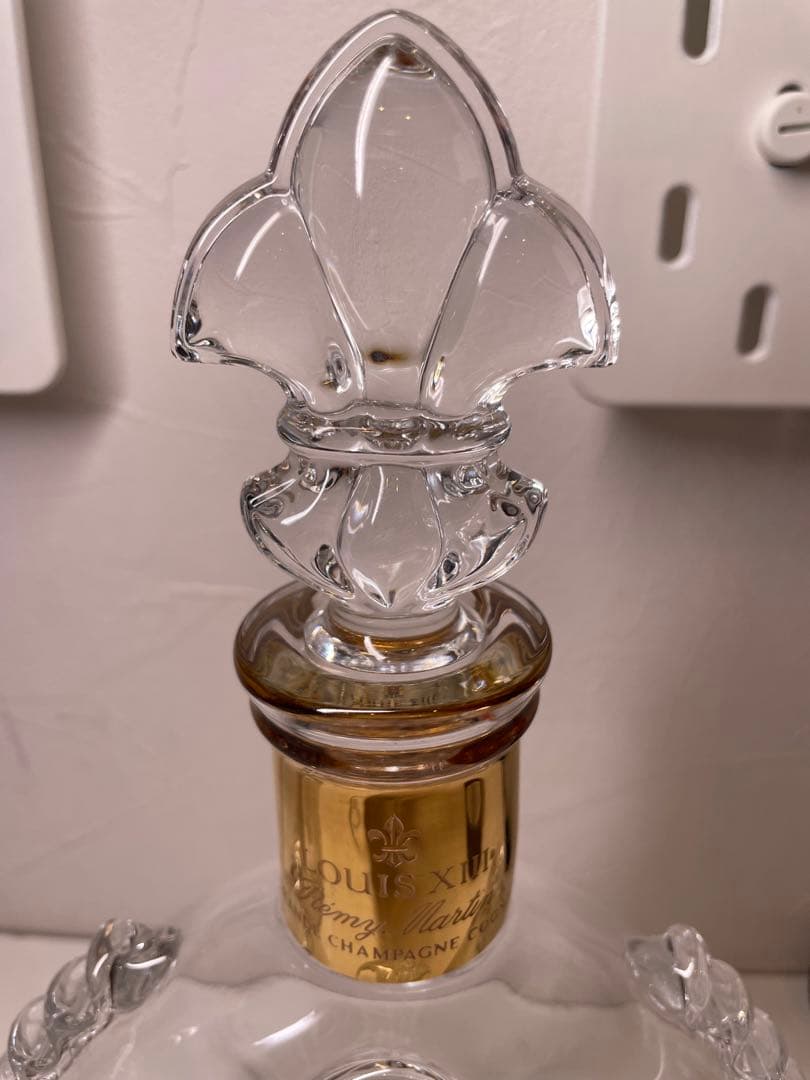 【新品未使用】レミーマーティンルイxIII バカラクリスタルデカンター空ボトル