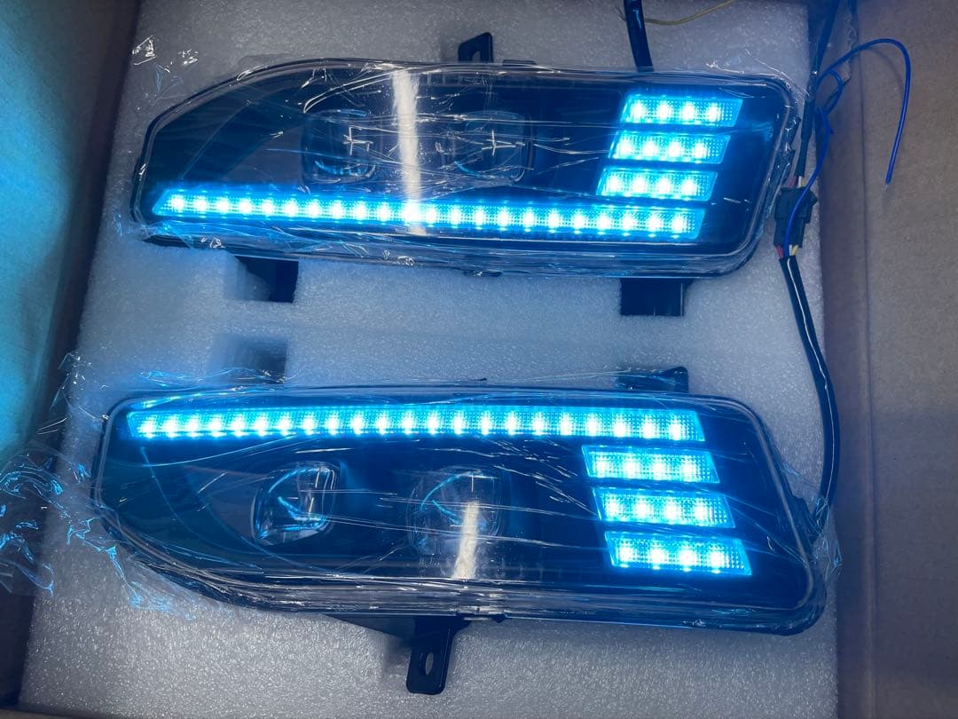 エクストレイルT32 後期 LEDフォグランプキット 未使用品