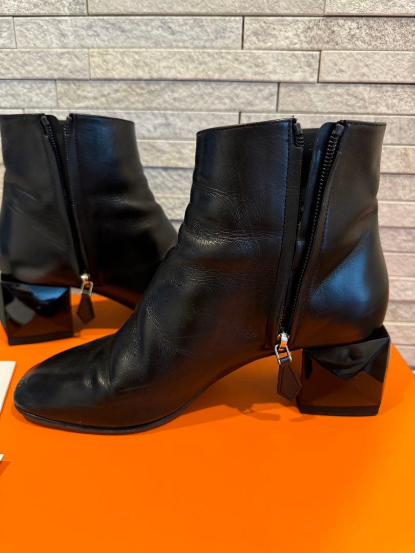 エルメス　ショートブーツ