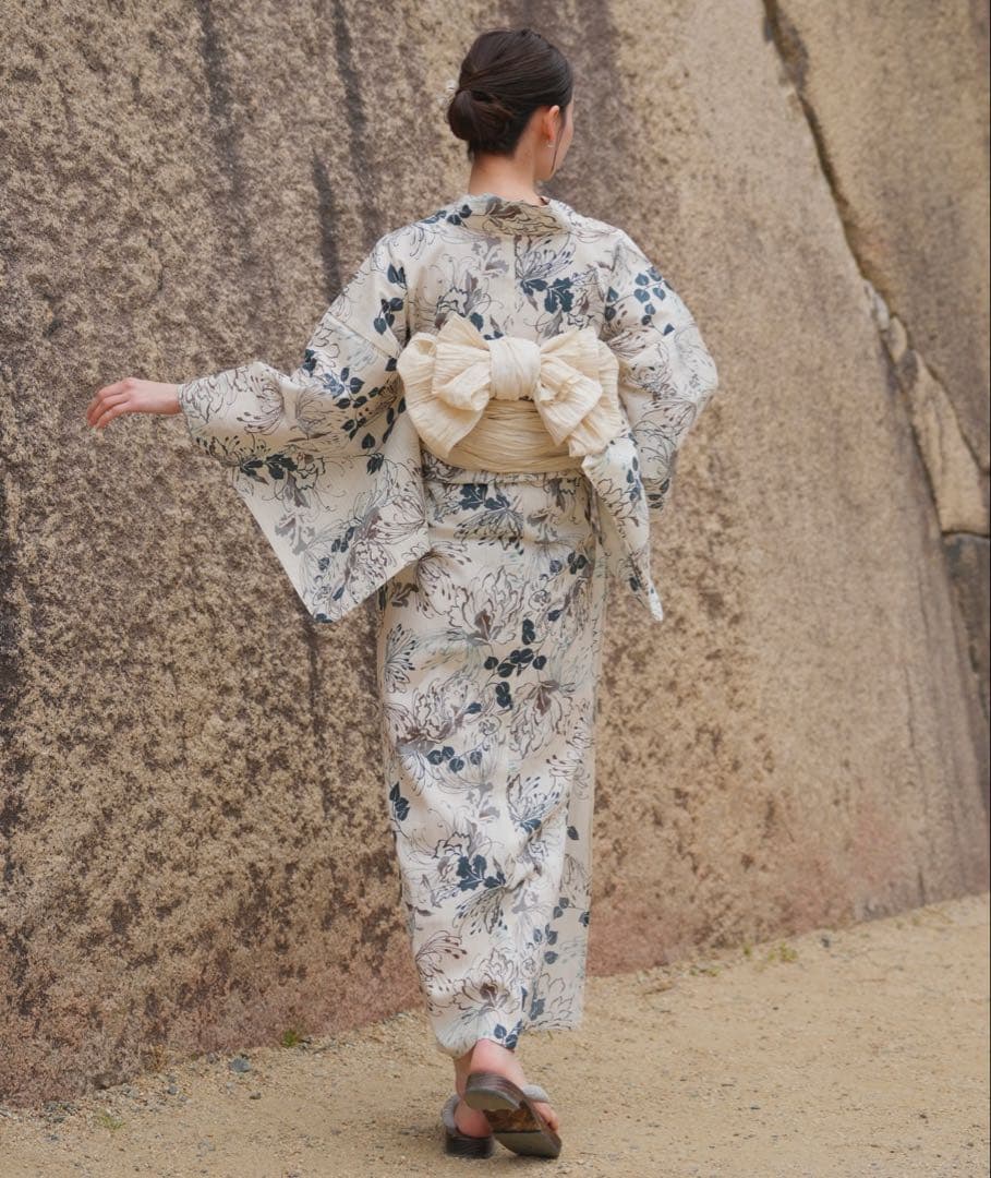 utatane ウタタネ 浴衣