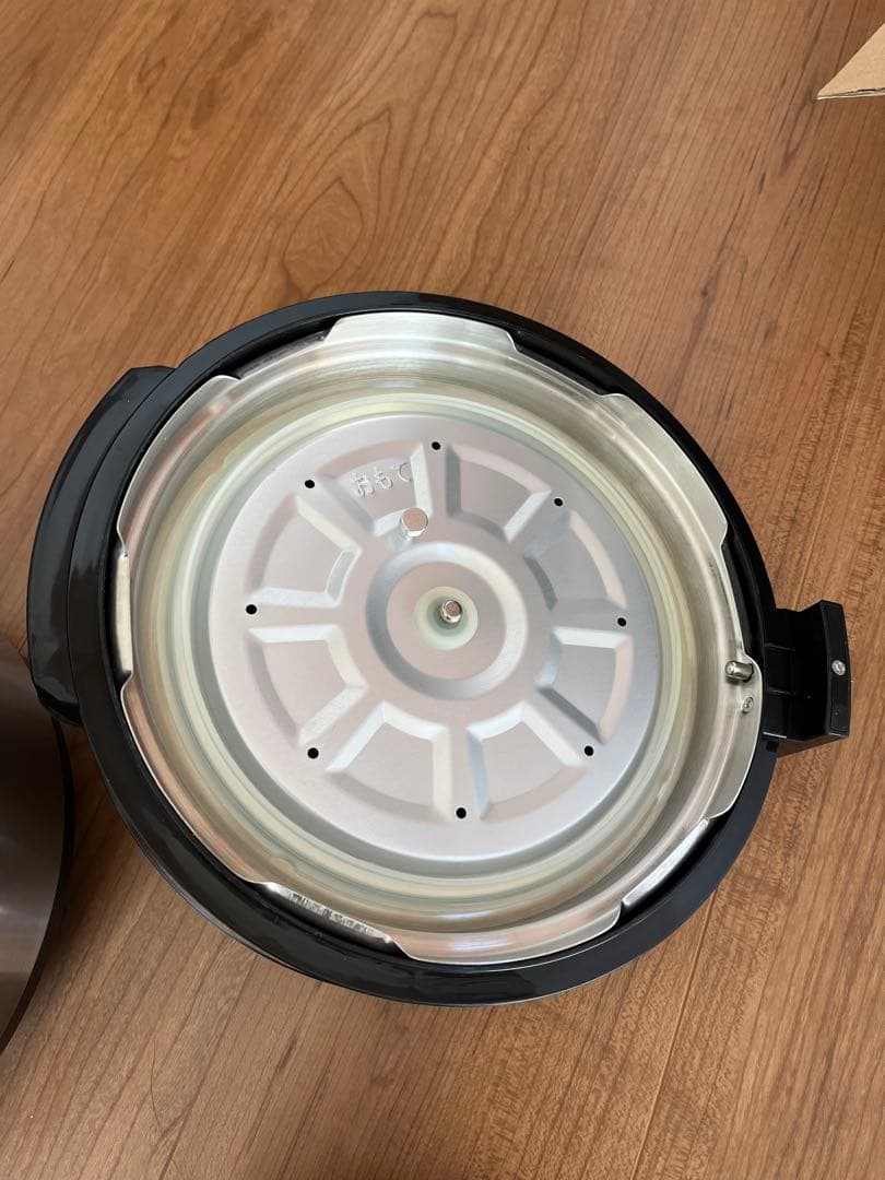 Cooking Pro 電気圧力鍋 新品未使用 レシピ本付き！　通電確認済み