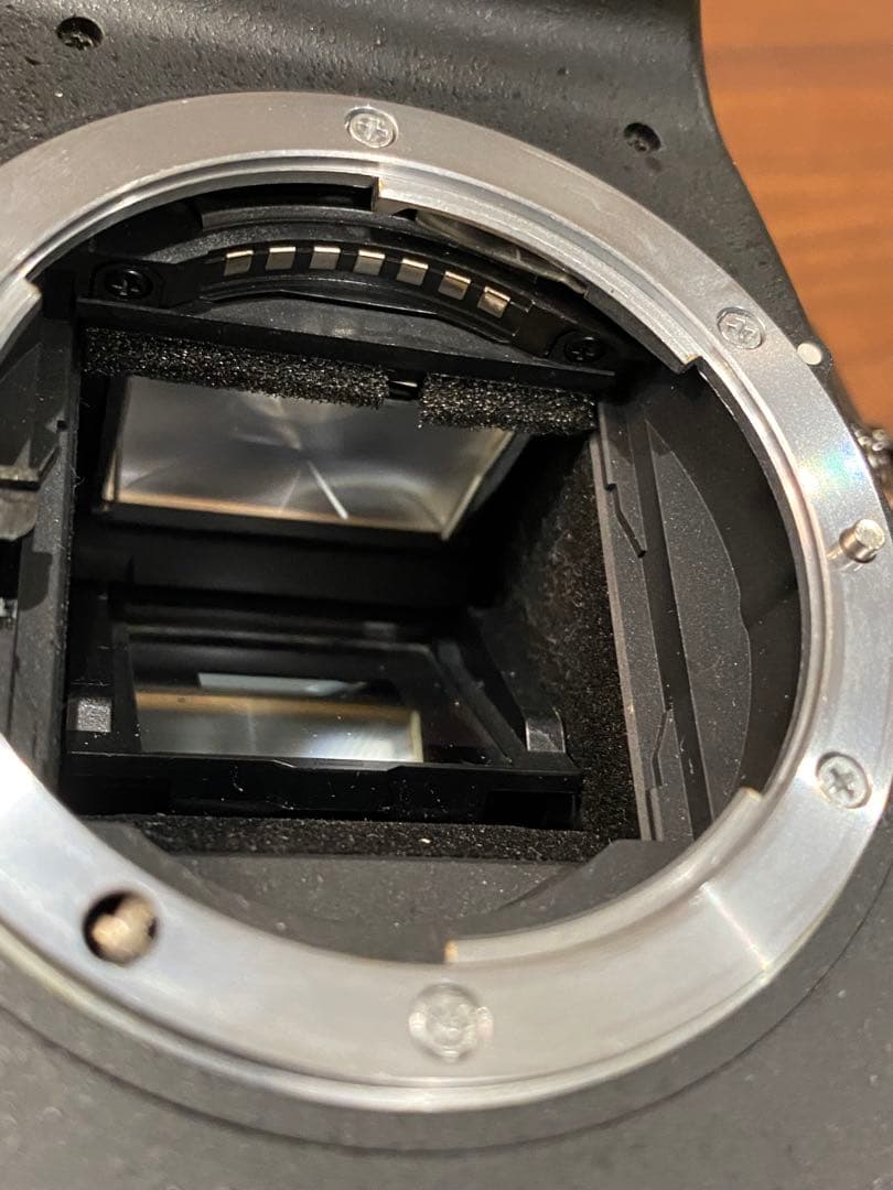 Nikon D80 CCDデジタル一眼 動作品　af-s 18-135レンズ付