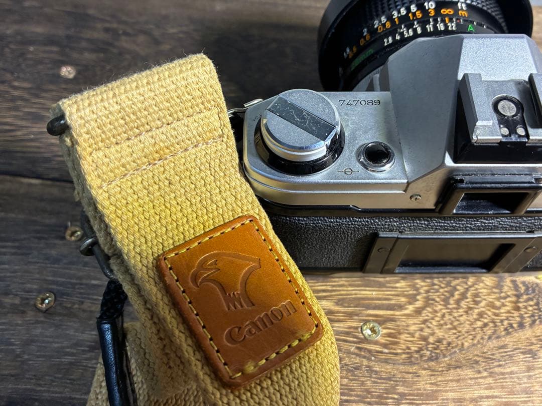 希少CanonAE-1 フィルムカメラ＋FD28mm F2.8レンズヴィンテージ