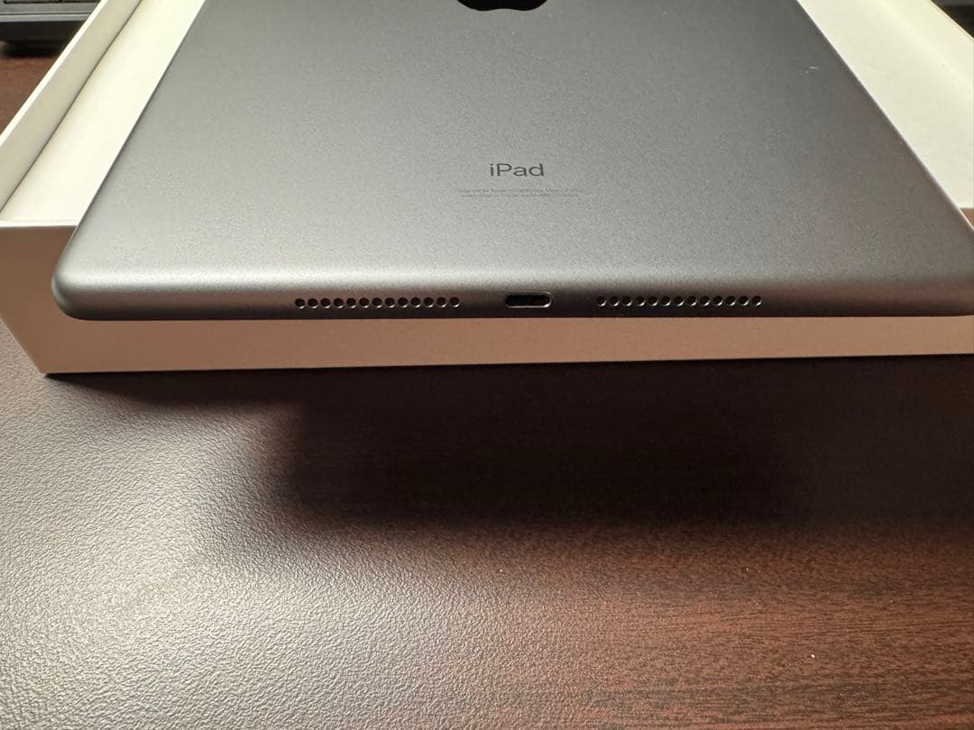 【おまけ多数】iPad 第9世代 64GB スペースグレイ 【美品】