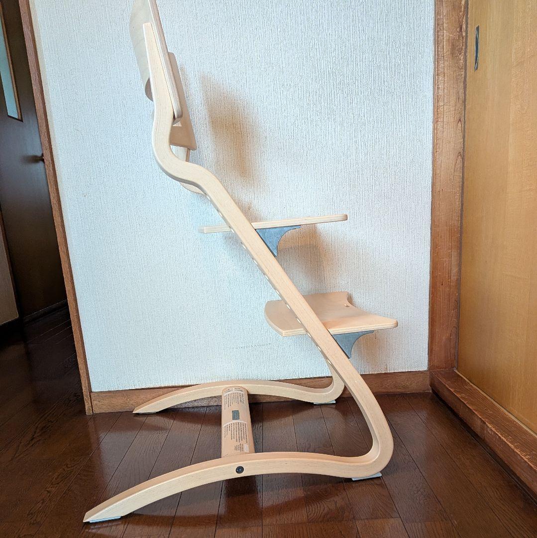 リエンダー ベビーチェア 組立状態で発送 クッション付