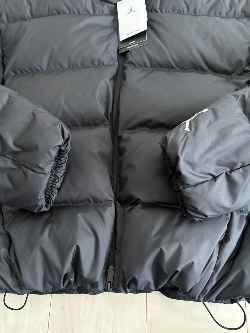 新品タグ付　ジョーダンJORDANフライトダウンパファージャケット　Sサイズ