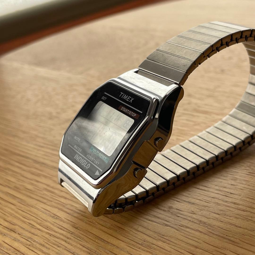 【美品】値下げ中即納 timex シルバー 腕時計 supremeベースモデル
