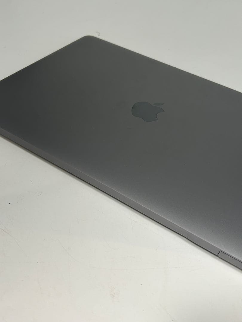 MacBook Air A2337 M1 8GB SSD 256GB 充電20回