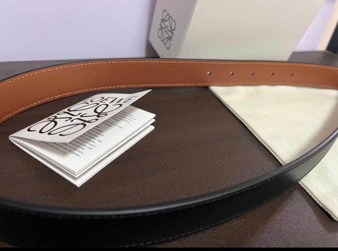 LOEWE 新品未使用 試着のみ アナグラムレザーベルト 75