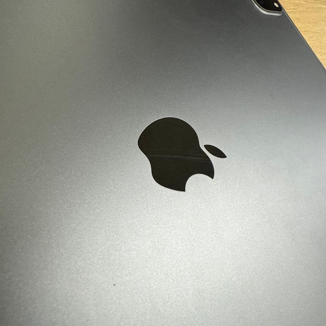 iPad Pro 12.9インチ　第6世代　SIMフリー