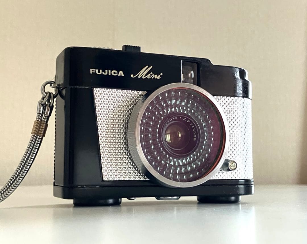 フジカミニ　FUJICA mini　ハーフカメラ　希少　動作品　美品