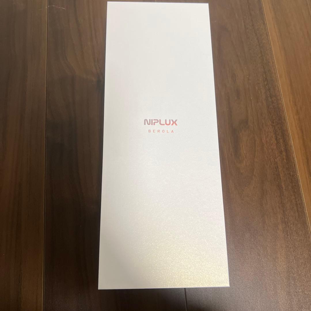 NIPLUX BEROLA 美顔ローラー