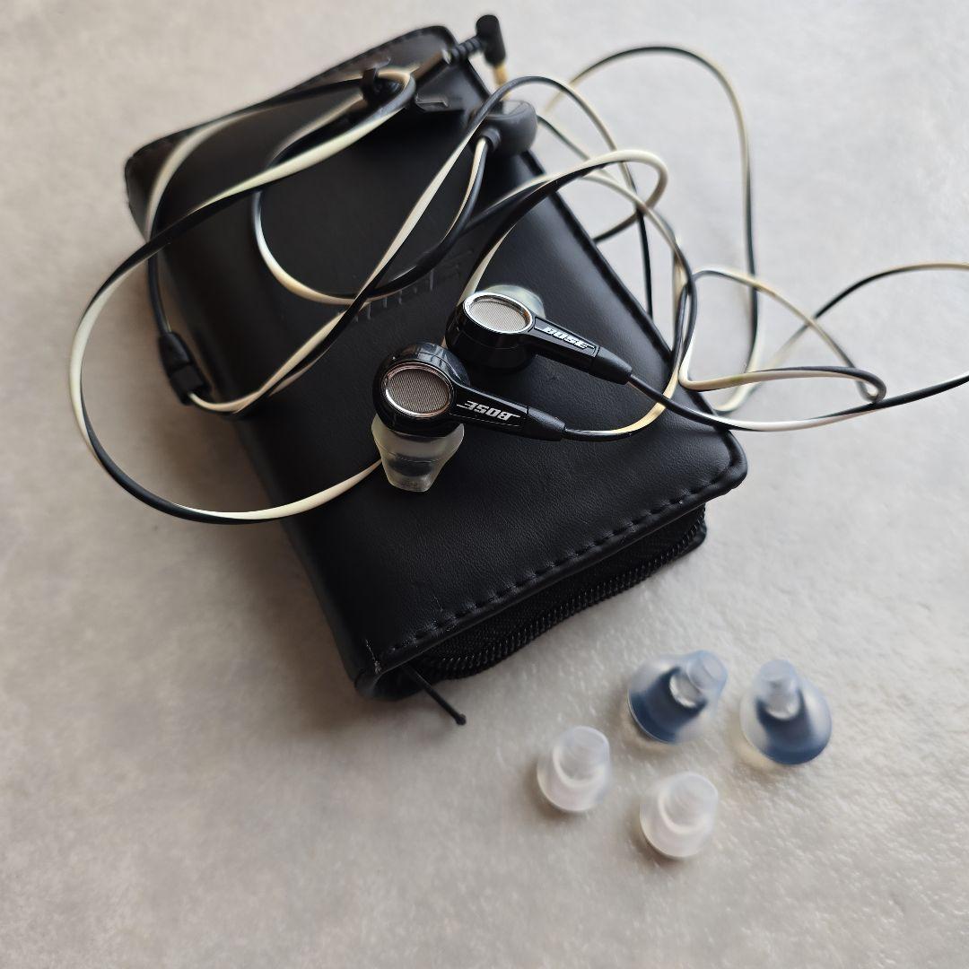 Bose 有線イヤホン 収納ケース付き