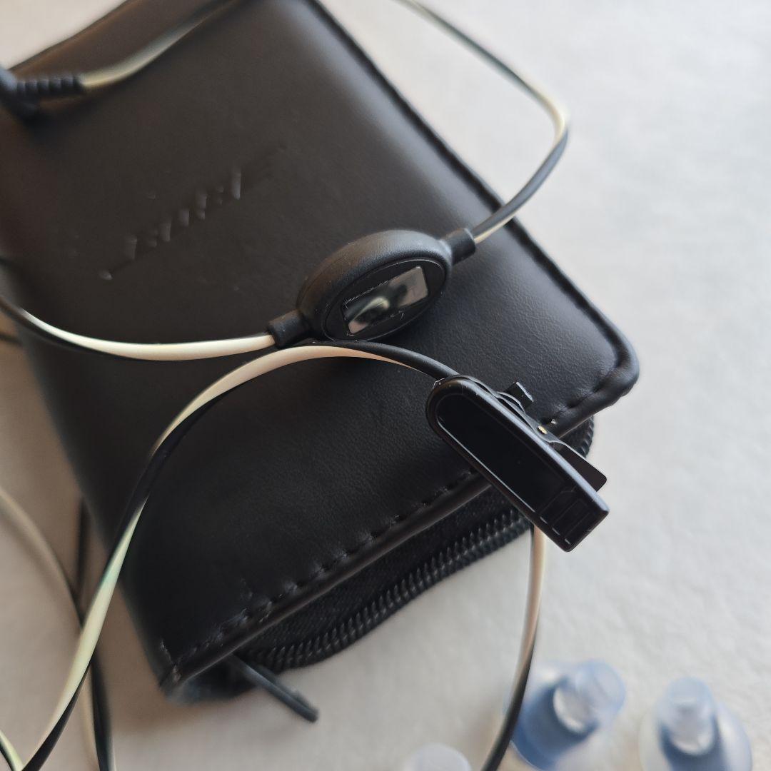 Bose 有線イヤホン 収納ケース付き
