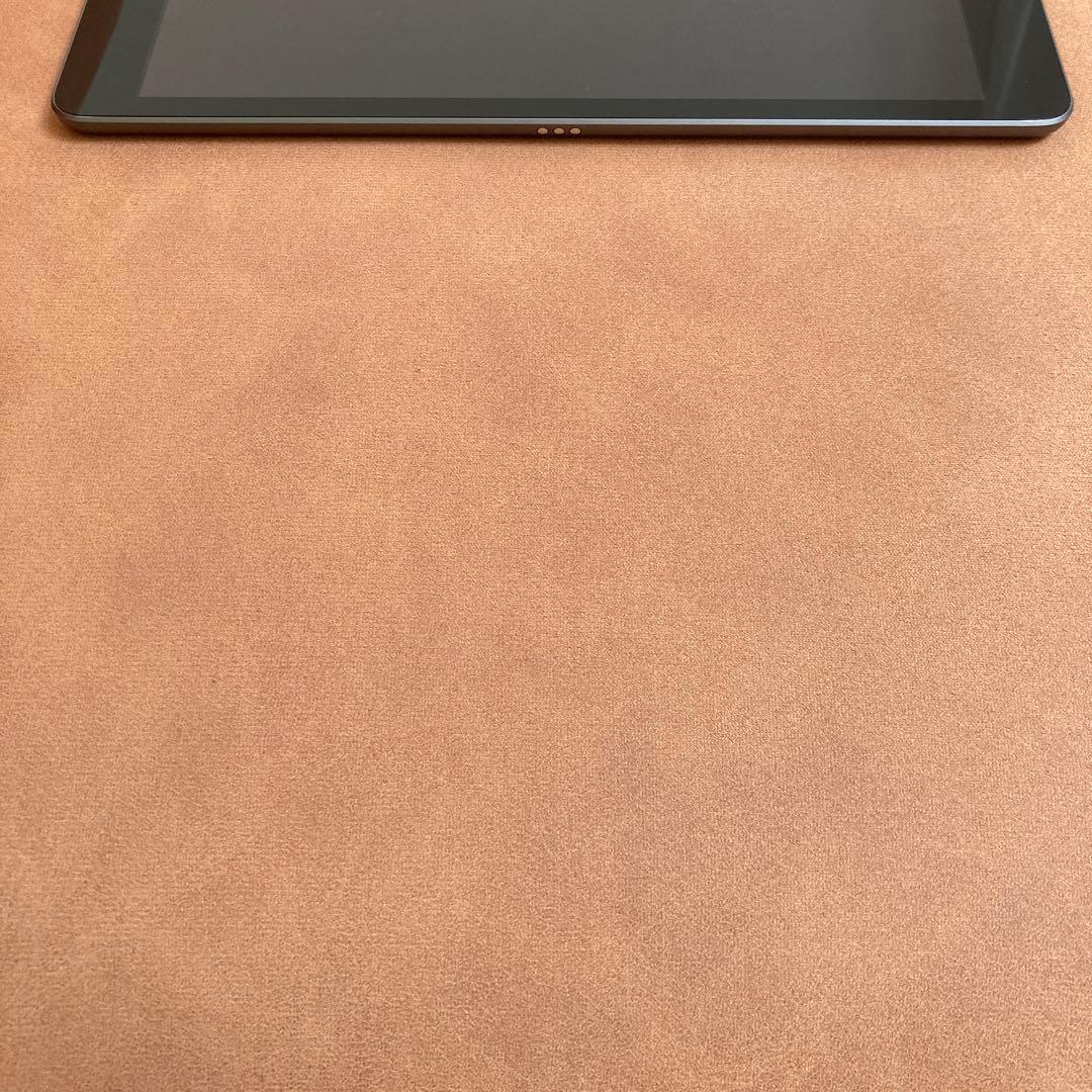 715 電池新品☆比較的美品☆iPad7 第7世代 32GB WIFIモデル☆