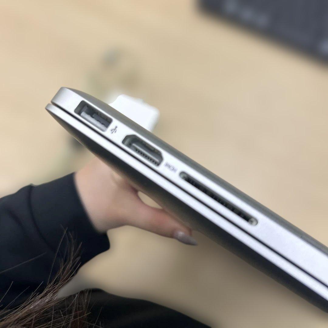 MacBook Pro2012 13インチ本体 充電器付き