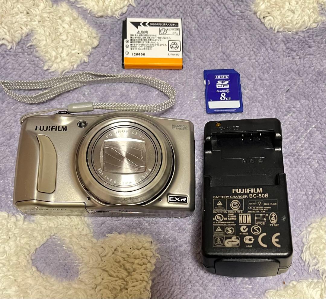 FUJIFILM FinePix F770EXR 本体