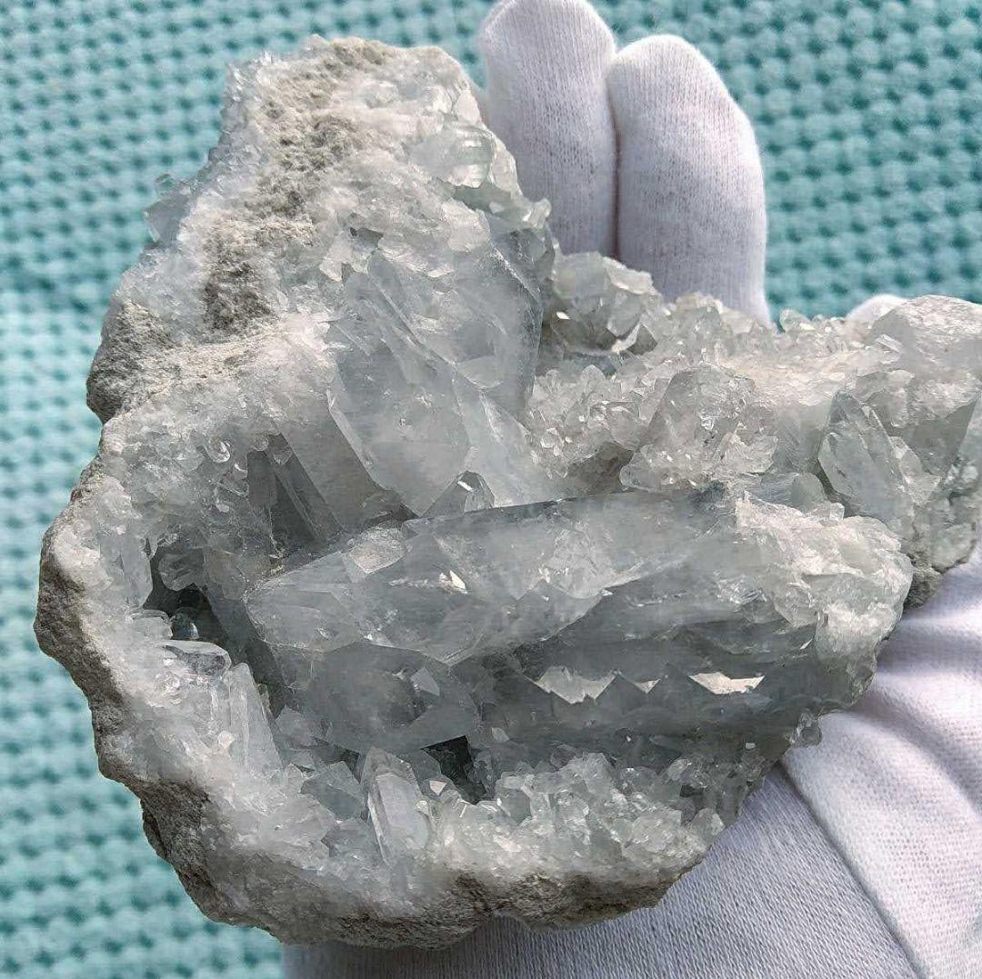 高品質 750g セレスタイト 天青石 セレスタイン 原石 クラスター ジオード