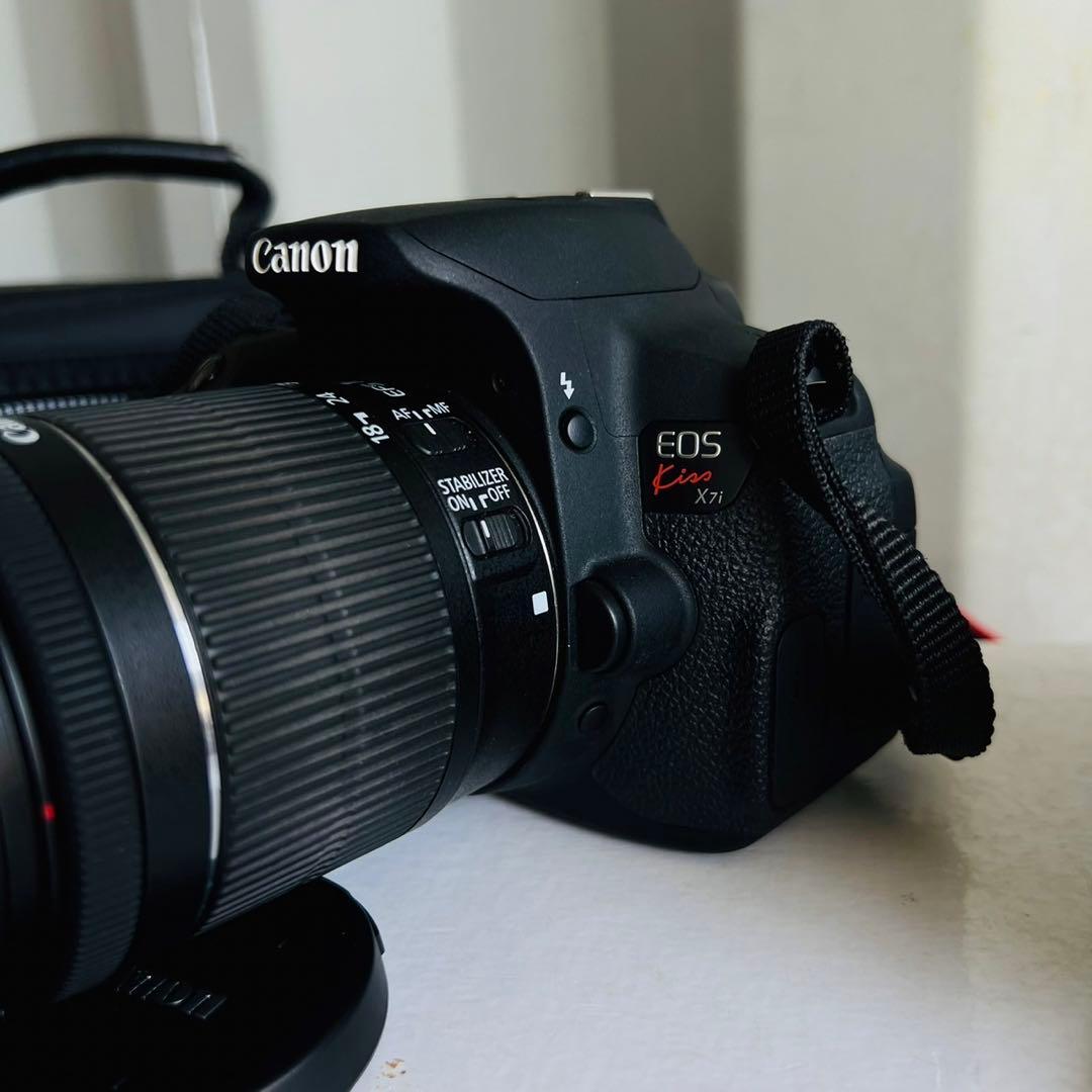 580美品！CANON EOS Kiss X7i 黒 一眼レフカメラセット✨