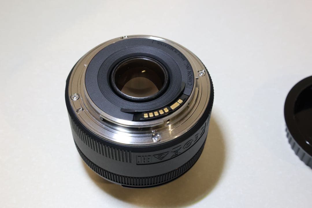 Canon EF50mm F1.8 STM【プロテクター付き】