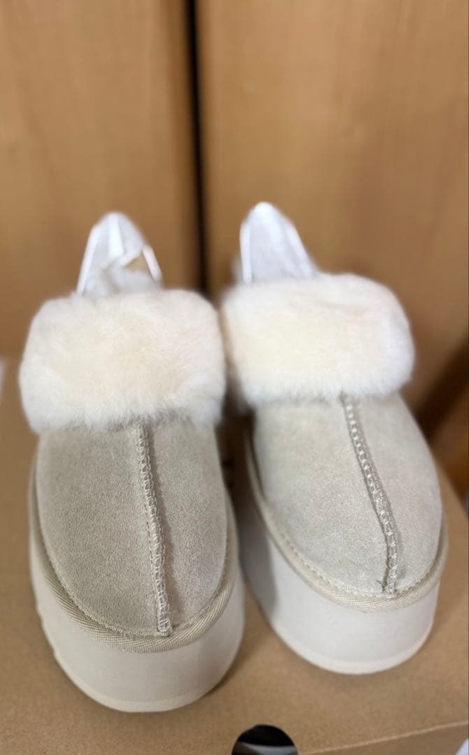 UGG ファンケット　マスタードシード　23cm ムートンブーツ　新品未使用