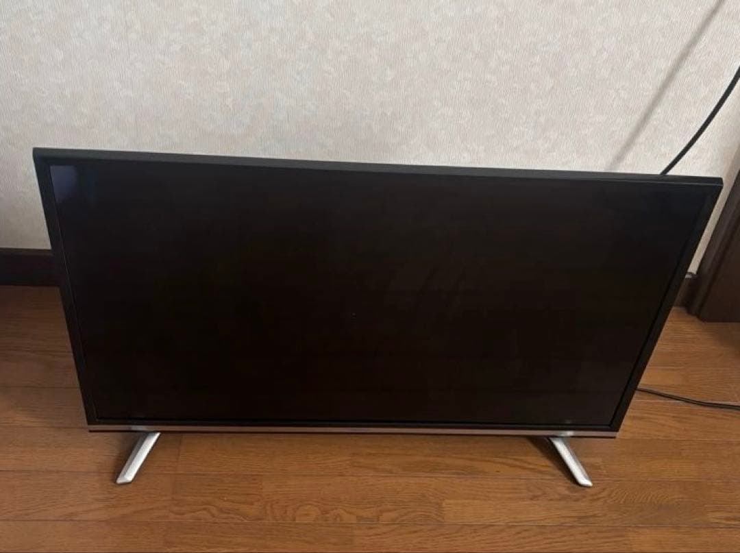 有能☆液晶テレビ【美品★送料込】ハイセンスの32V型液晶テレビ「32N20」