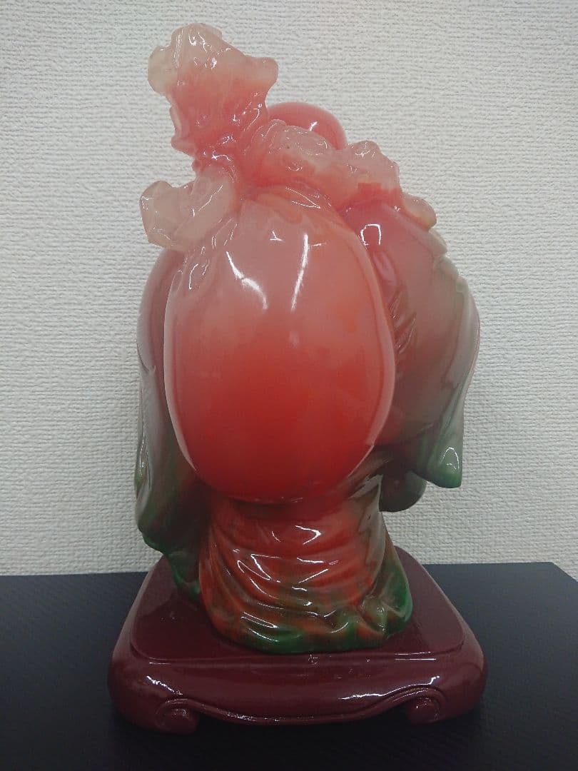 H1 天然石推測 布袋様 台座付き オブジェ 七福神 布袋尊 縁起物 翡翠 瑪瑙