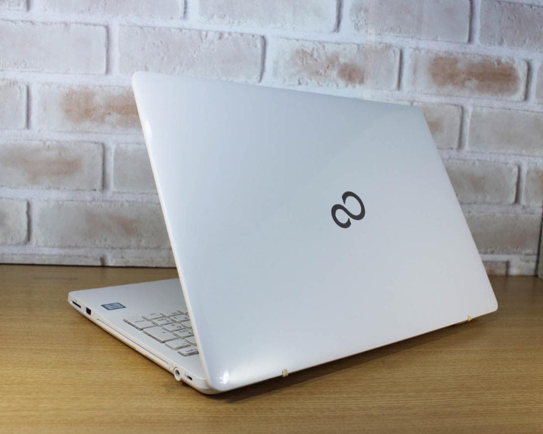 ハイスペ Core i7✨SSD オフィス付 ノートパソコン Windows11