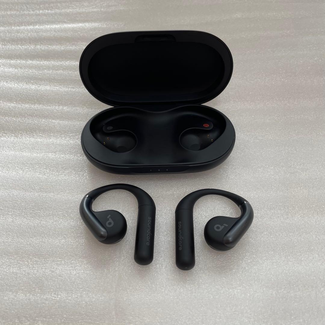 Anker Soundcore AeroFit（Bluetooth 5.3）