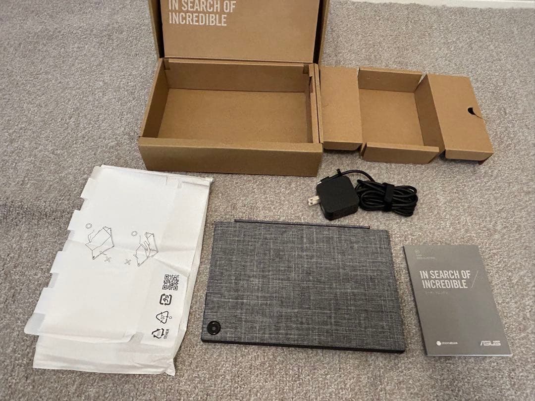 【美品】ASUS CM3000DVA-HT0019 クロームブック