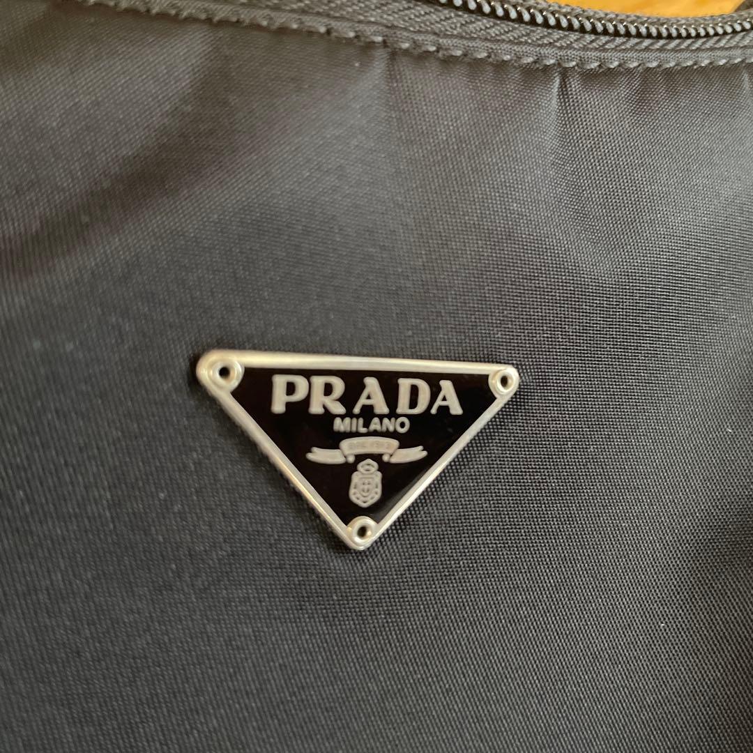 PRADA ナイロン ミニハンドバッグ アクセサリーポーチ