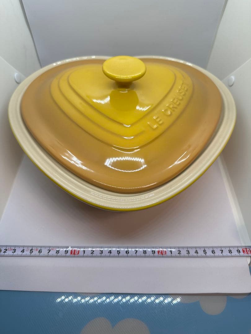 LE CREUSET (ルクルーゼ) ハート型キャセロール30cm イエロー廃盤