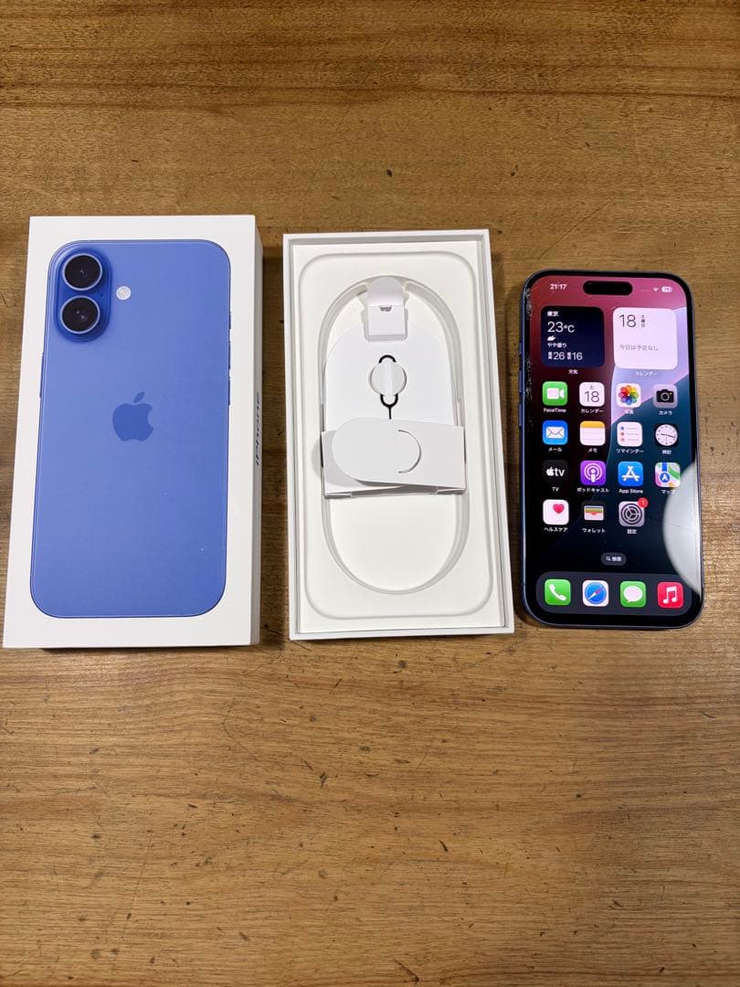 iPhone 16 ブルー 256GB SIMフリー 画面割れあり
