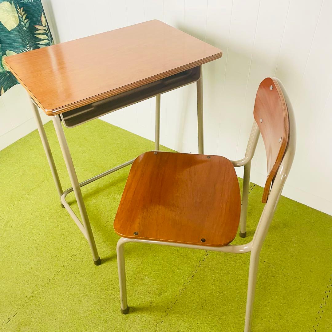 コクヨKOKUYO学習机セット【机と椅子】送料込み！