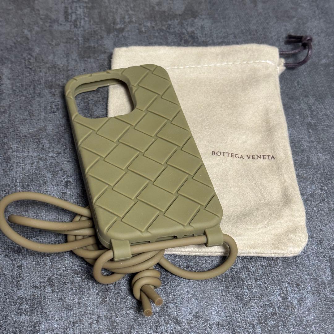 iPhone14pro ケース Bottega ブラウン マッド ストラップ