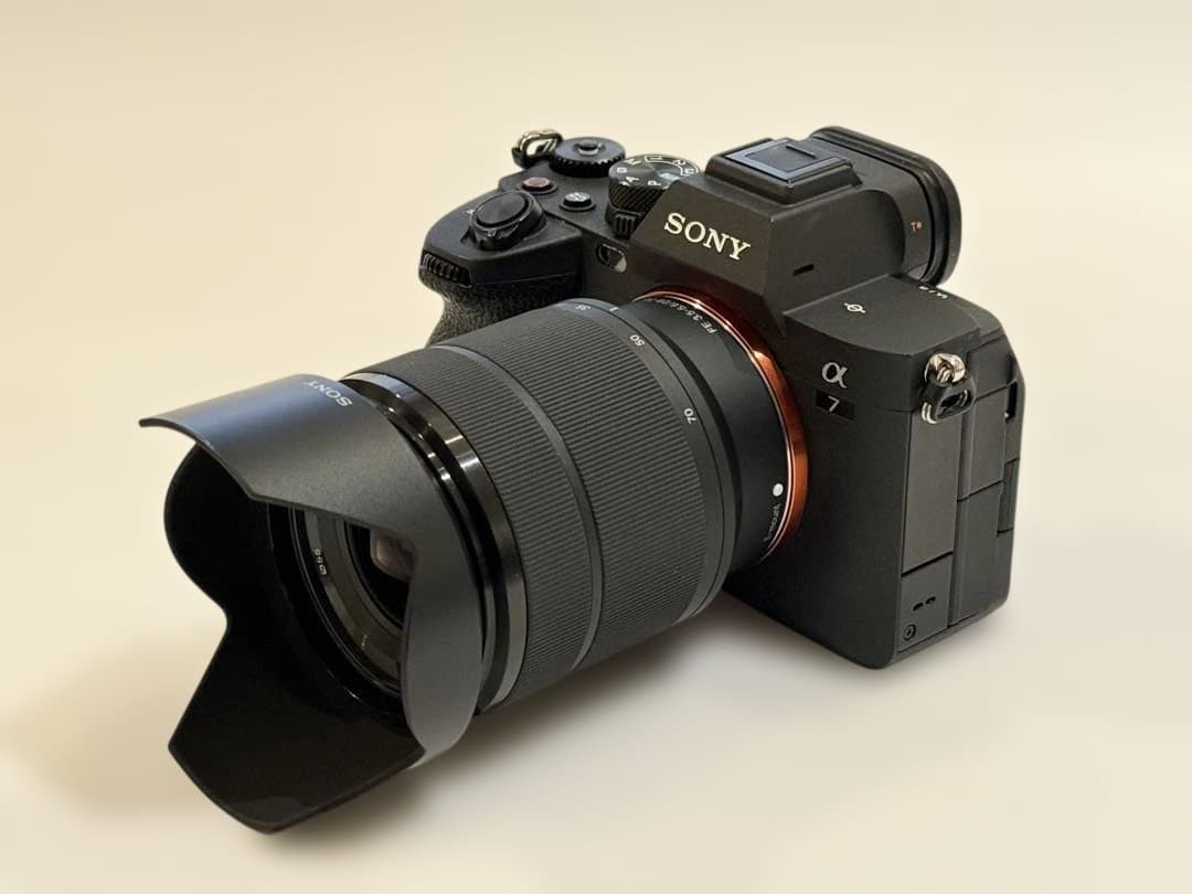 SONY α7Ⅳ ミラーレス一眼カメラ　キットレンズ付き