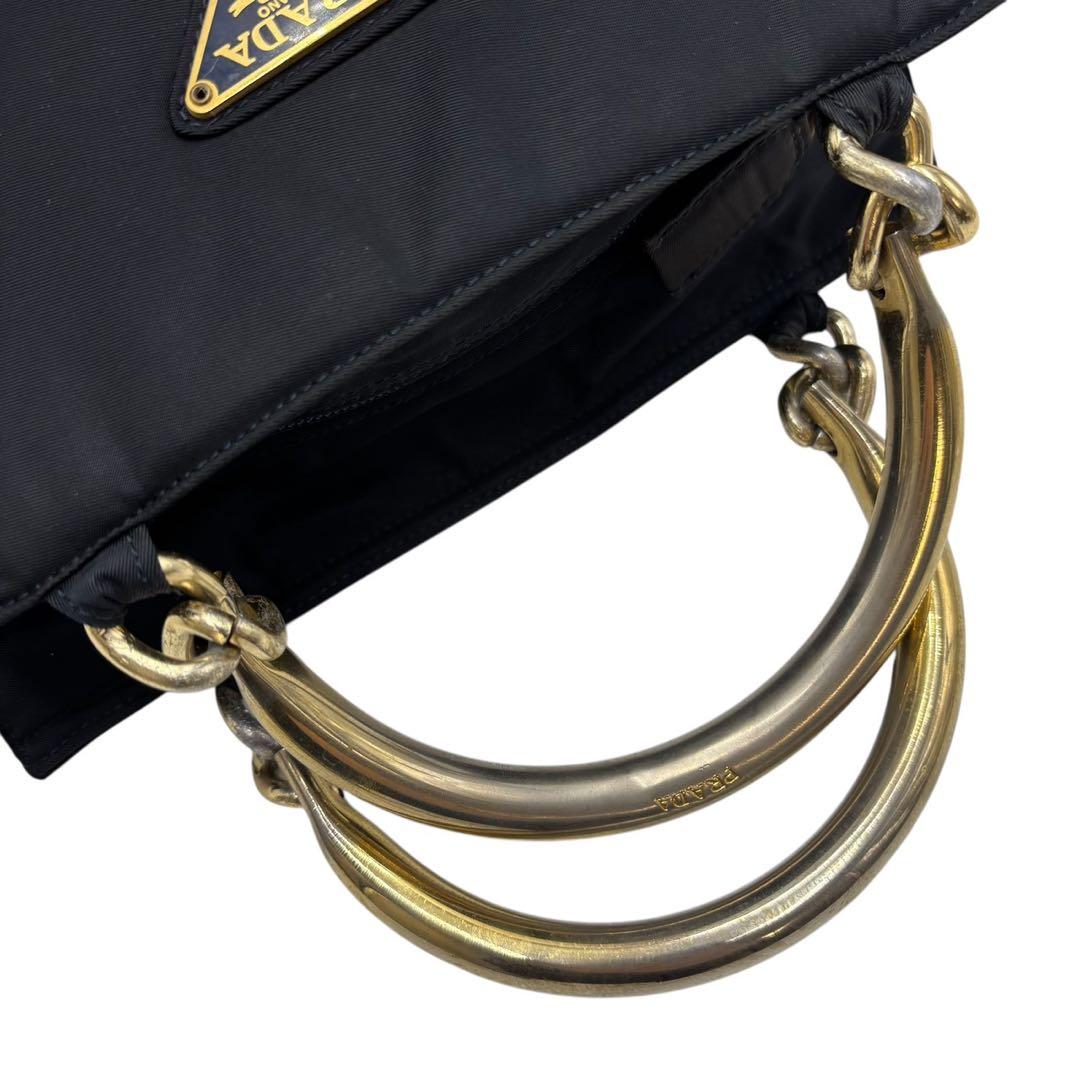 【美品】プラダPRADA ナイロン メタルハンドル ハンドバッグ 黒