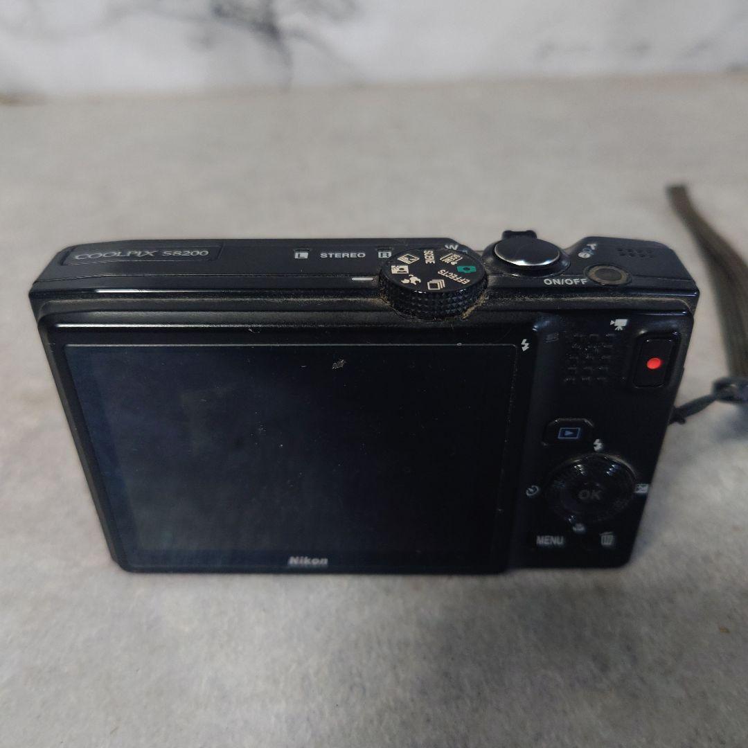 【期間限定セール中】Nikon COOLPIX S8200 デジタルカメラ