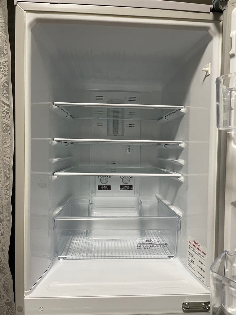 冷蔵庫　146ℓ 2020年製