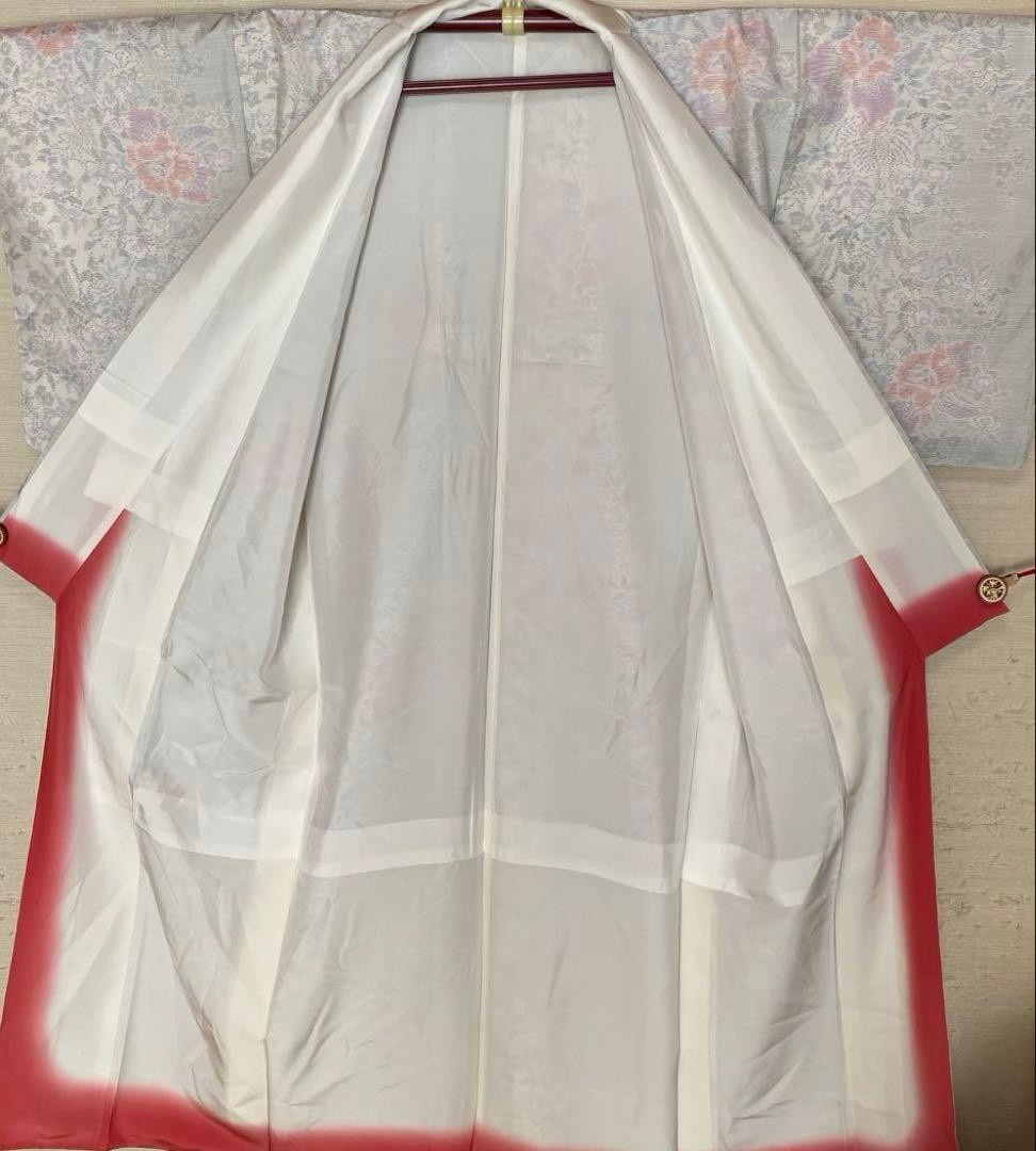 本場白大島　アンサンブル　草花模様